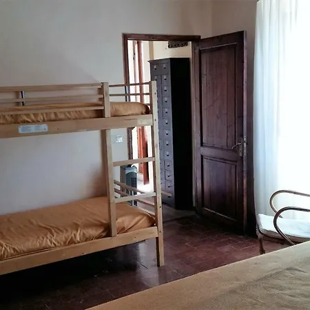 Chianti Bellevue Terrace Apartment *